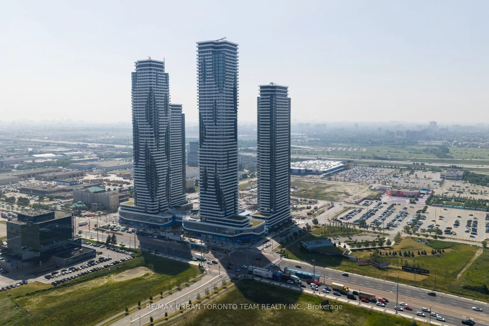 Condo Apartment in Vaughan