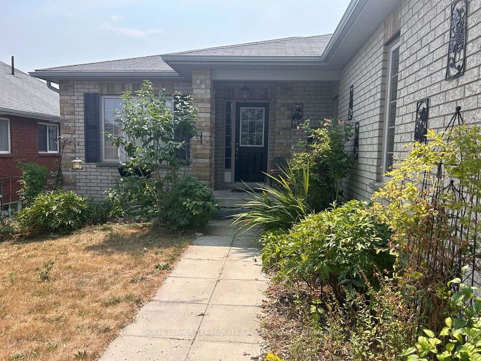 1441 Bassingthwaite Court 1, Innisfil, ON L9S 0E1