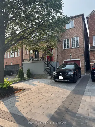 Semi-Detached in Vaughan