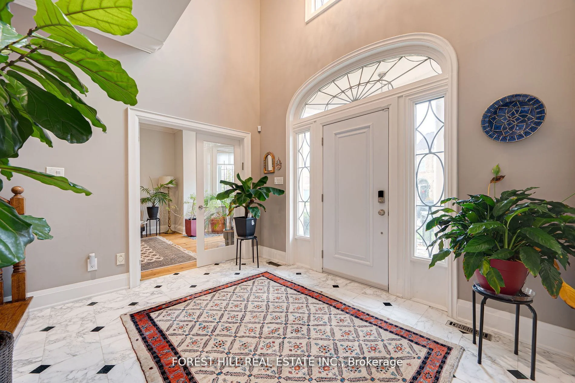 14 Willet Crescent, Richmond Hill, ON L4C 7W3