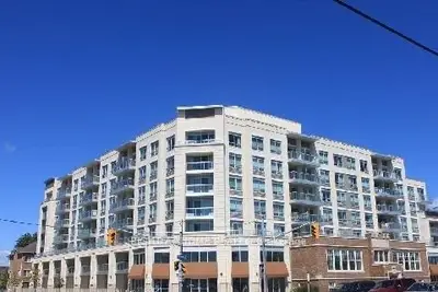 Condo Apartment in Markham