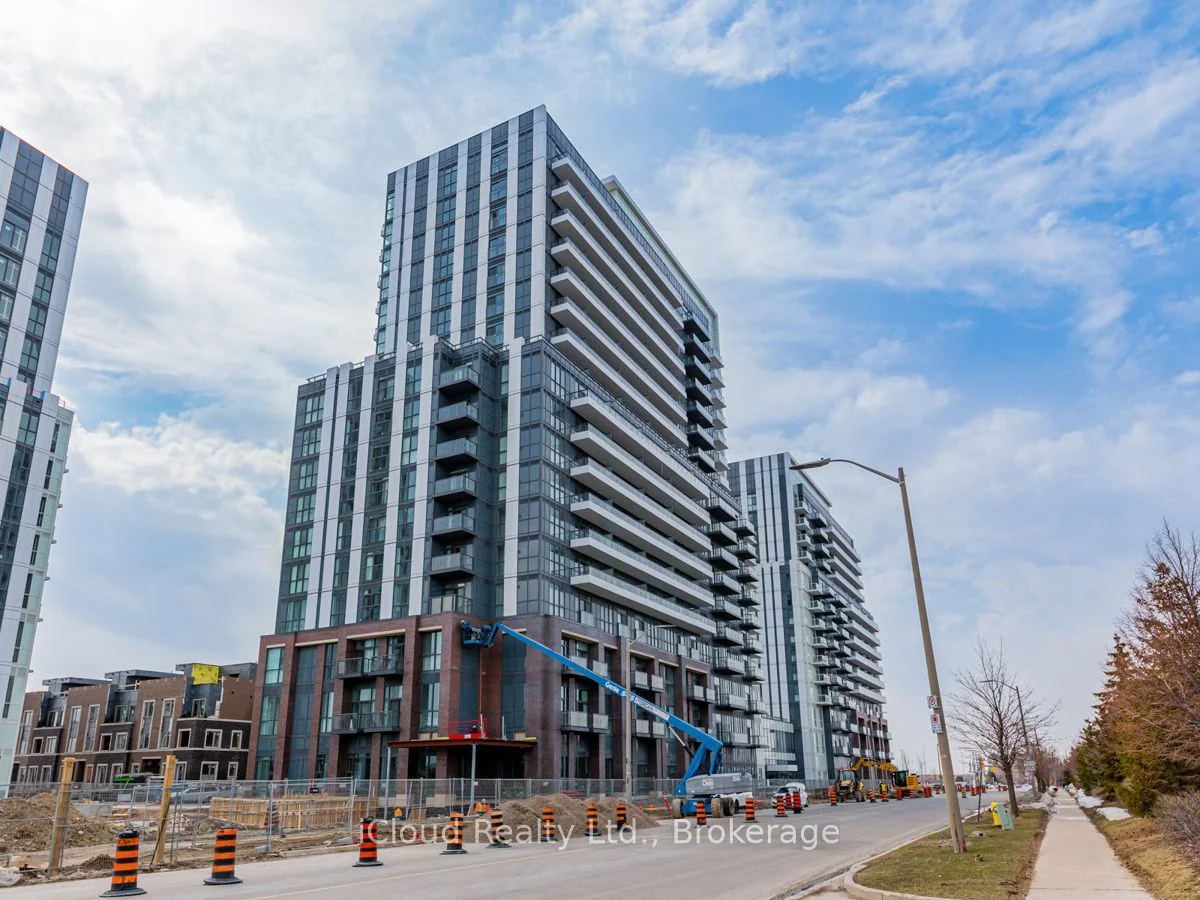 Condo Apartment in Vaughan