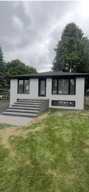 Detached in Aurora