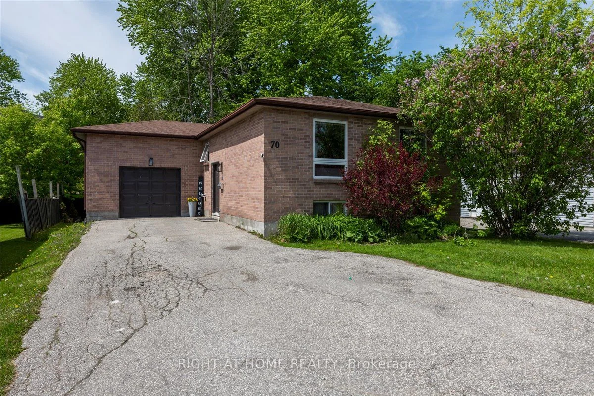 70 metro Road S, Georgina, ON L4P 1W1