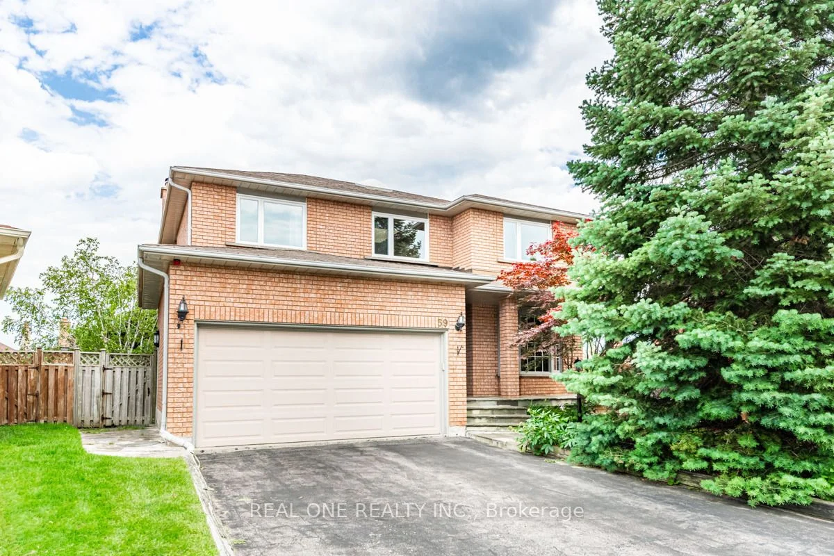 Detached in Richmond Hill