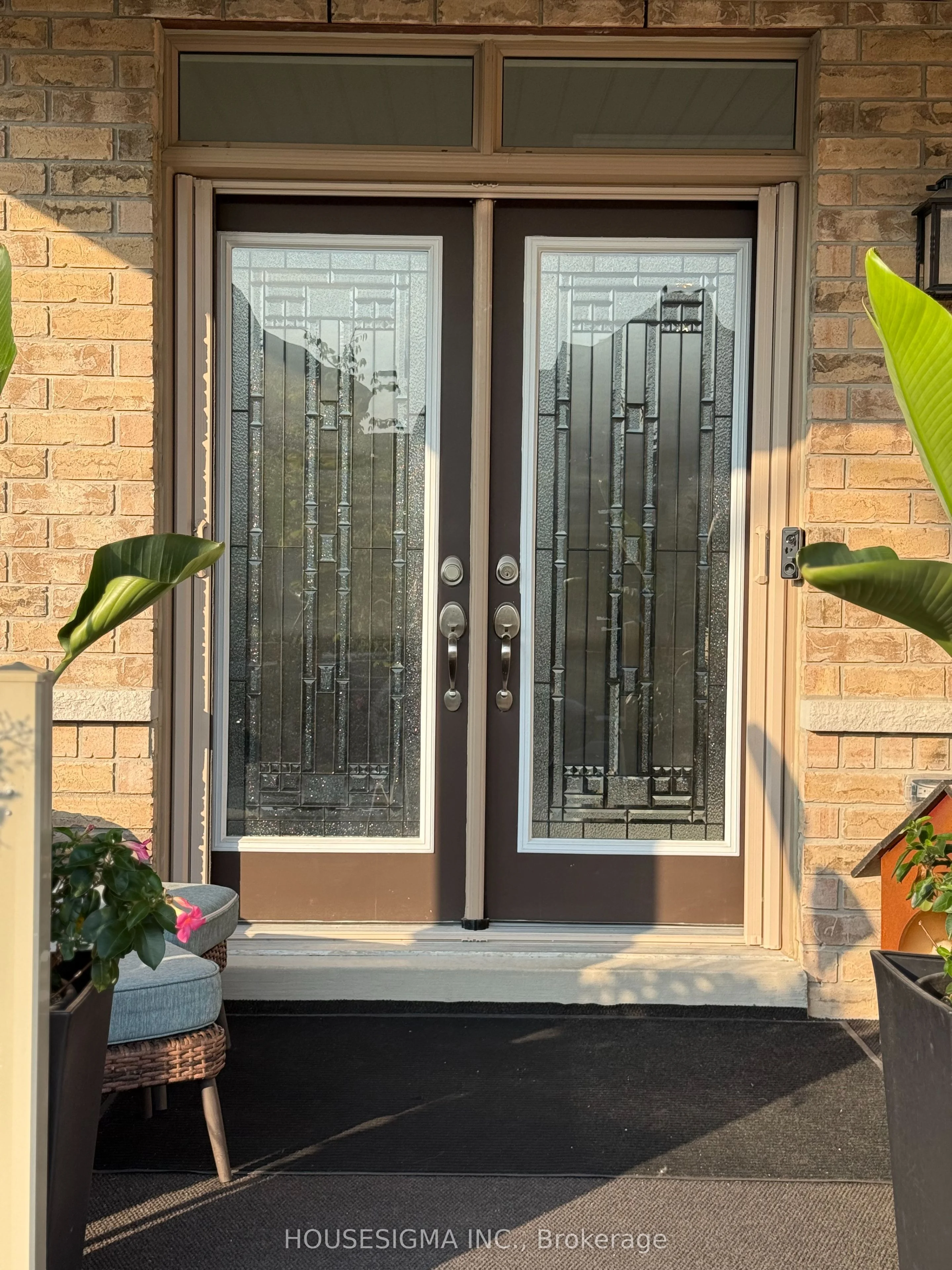 121 Ferragine Crescent, Bradford West Gwillimbury, ON L3Z 2A6