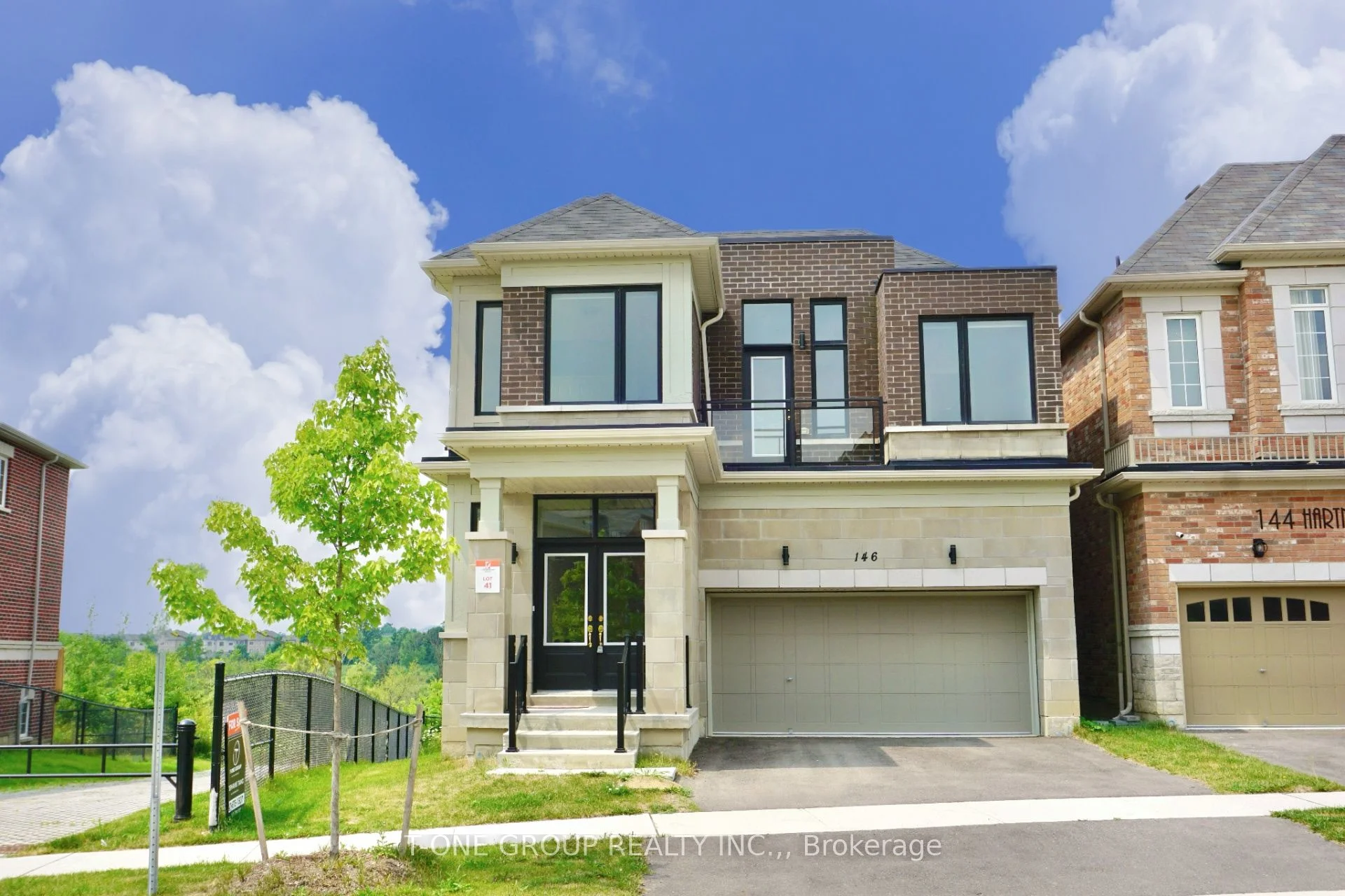 146 Hartney Drive, Richmond Hill, ON L4S 0L1