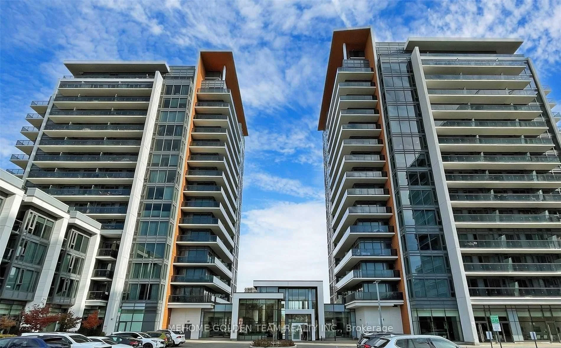 9600 Yonge Street 218b, Richmond Hill, On L4c 0x3