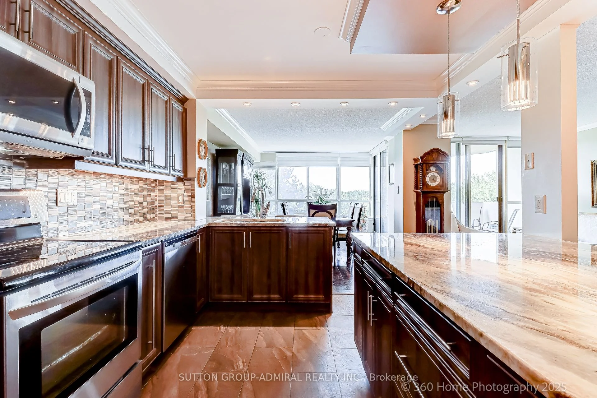Condo Apartment in Markham