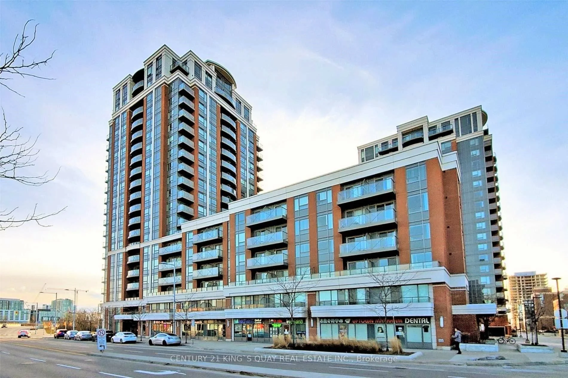 Condo Apartment in Markham