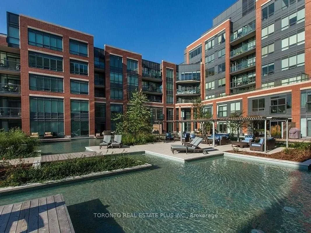 Condo Apartment in Vaughan