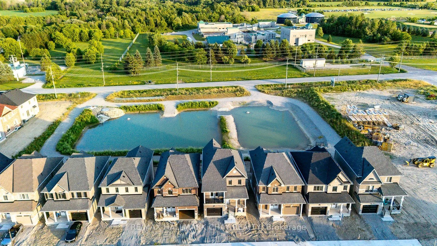 21 Fenn Crescent, New Tecumseth, ON L9R 0X1
