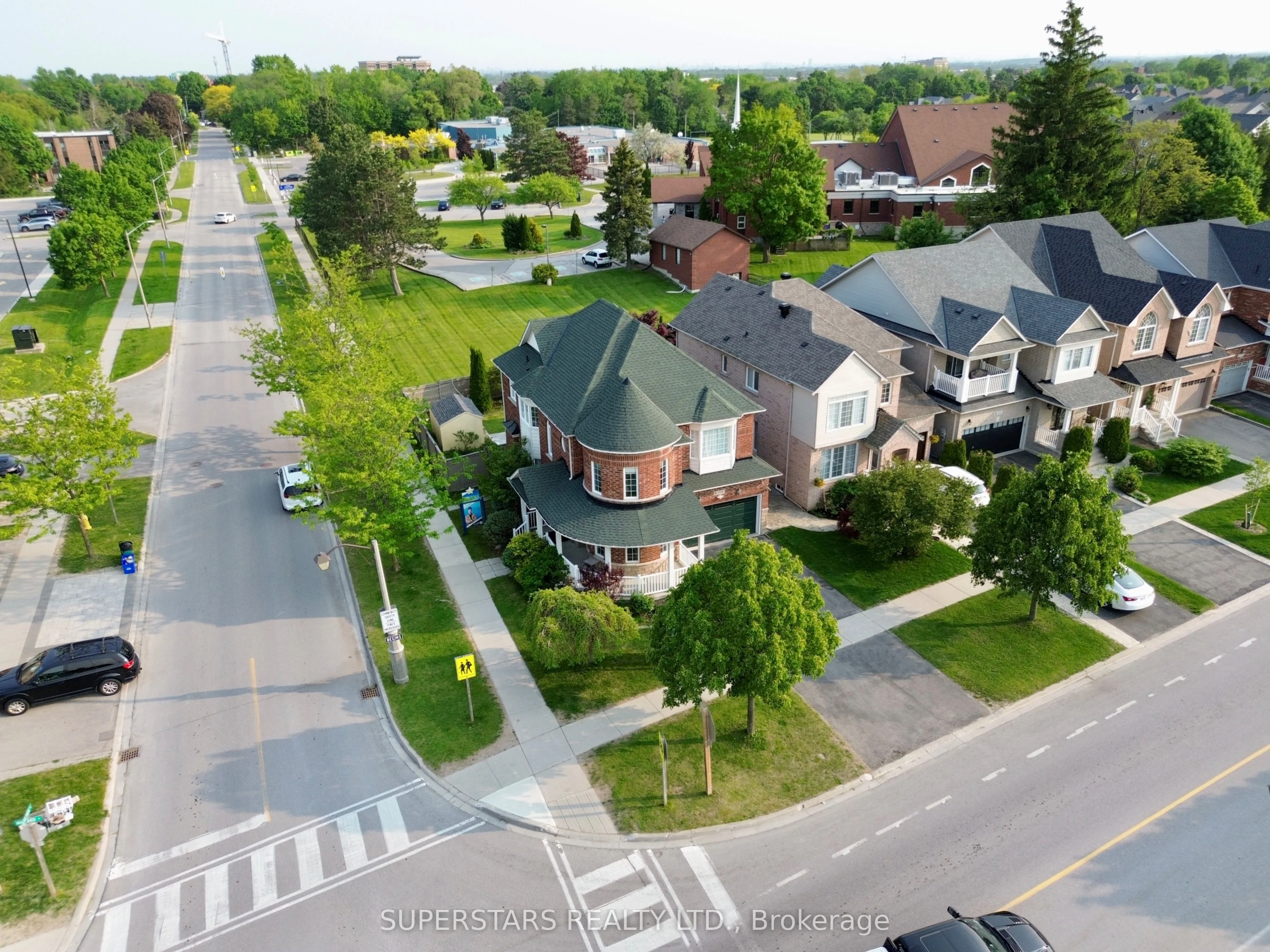 704 Millard Street, Whitchurch-Stouffville, ON L4A 0B2