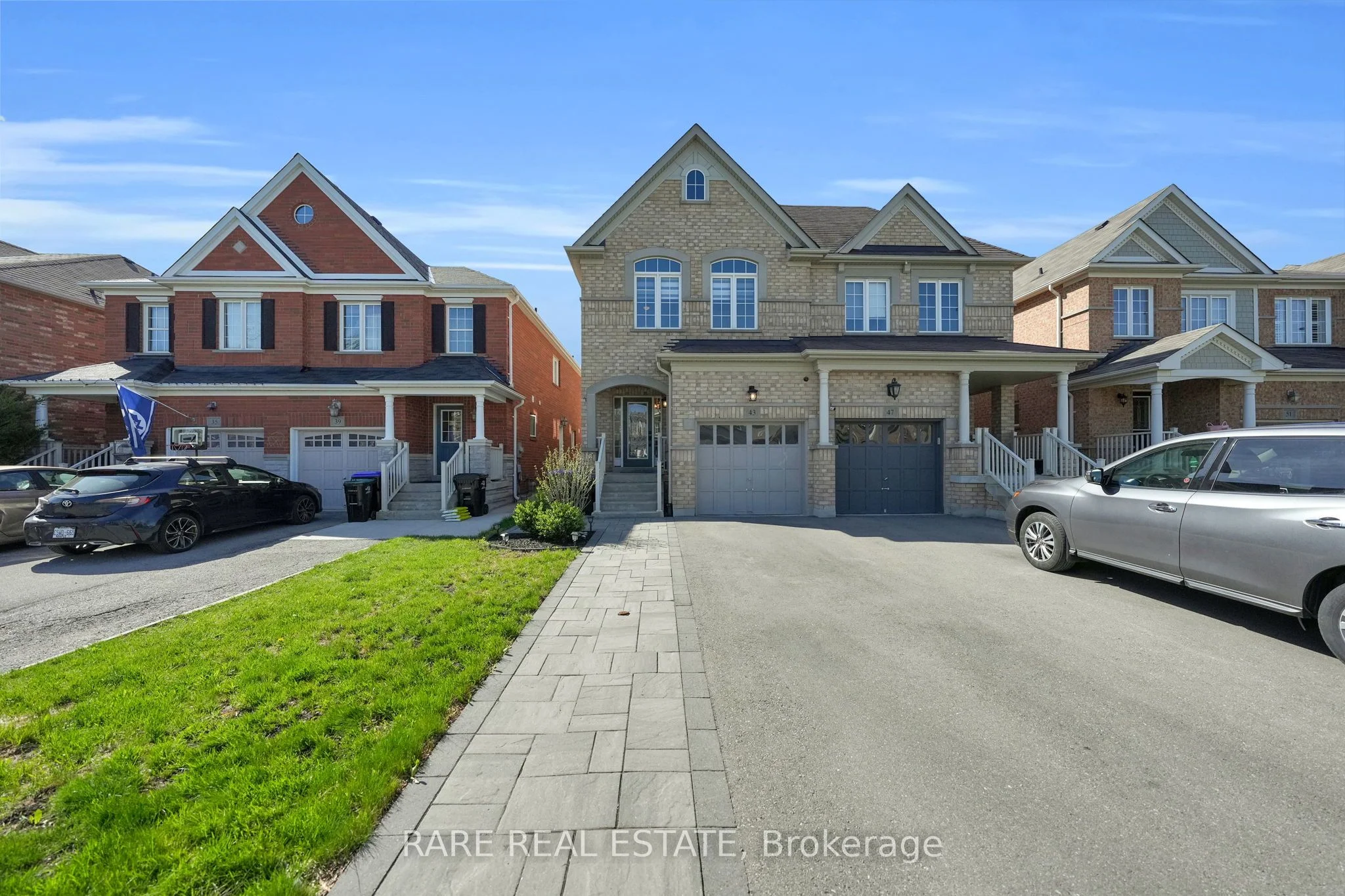 43 Acorn Lane, Bradford West Gwillimbury, On L3z 0h5