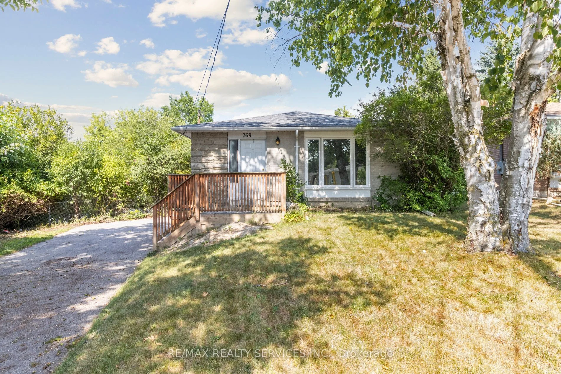 Detached in Newmarket