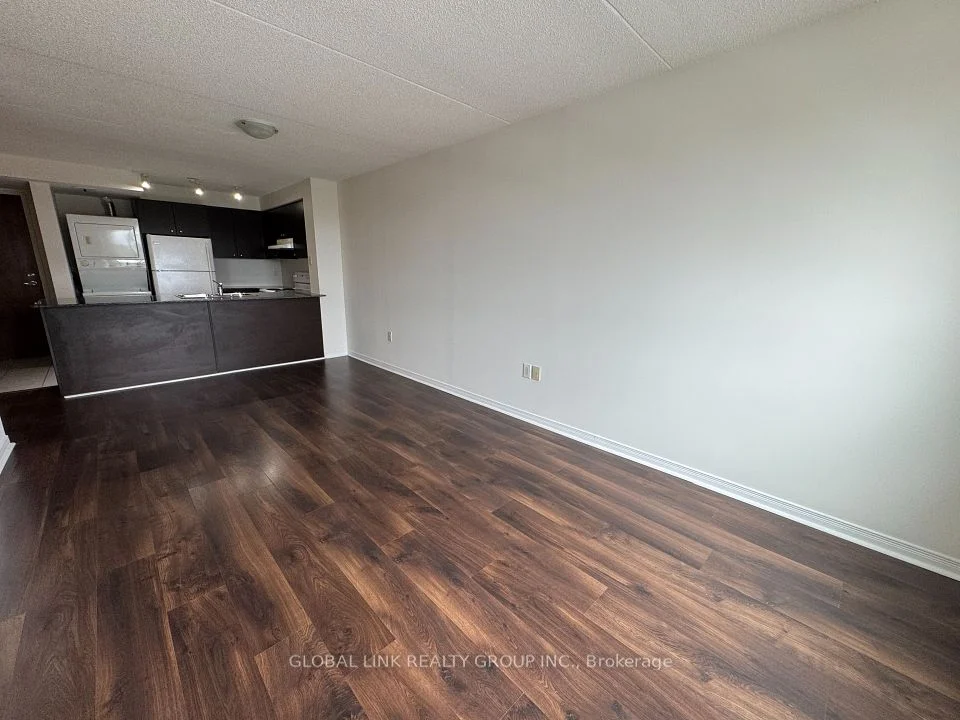 4600 Steeles Avenue E 605, Markham, ON L3R 5J1