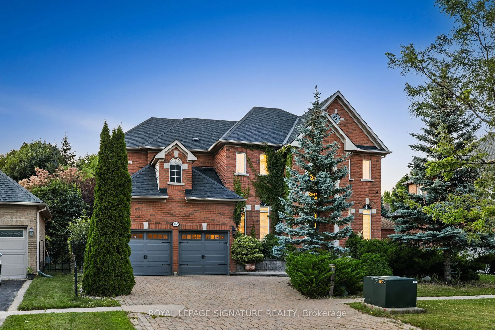 Detached in Newmarket