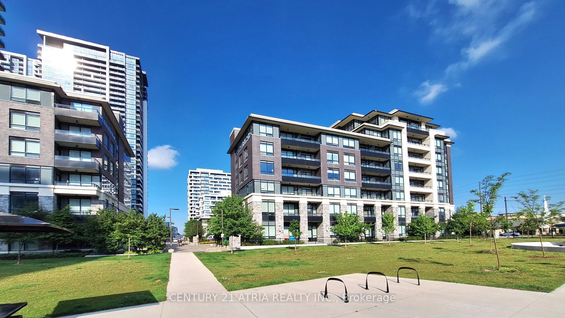 Condo Apartment in Markham