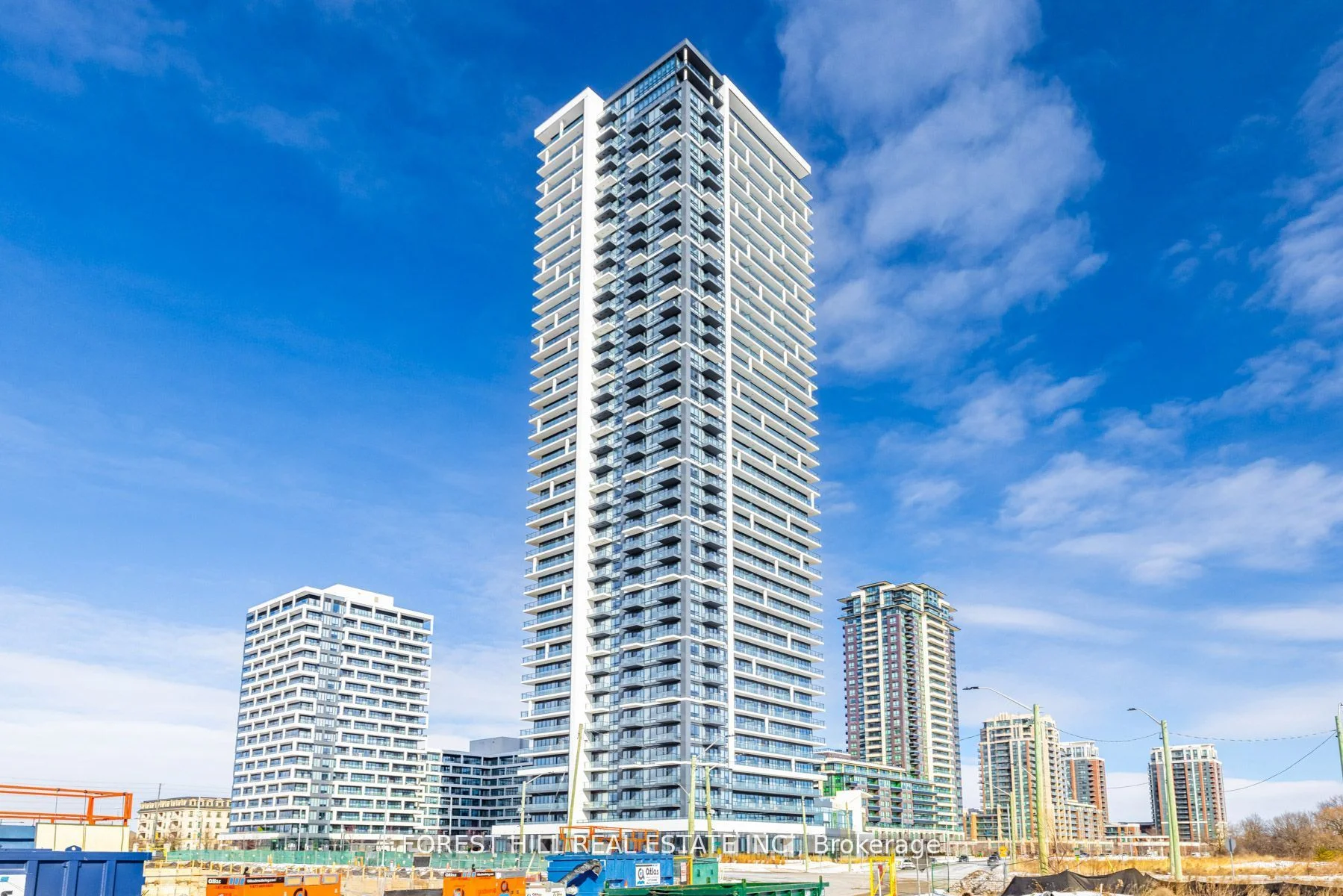 Condo Apartment in Markham