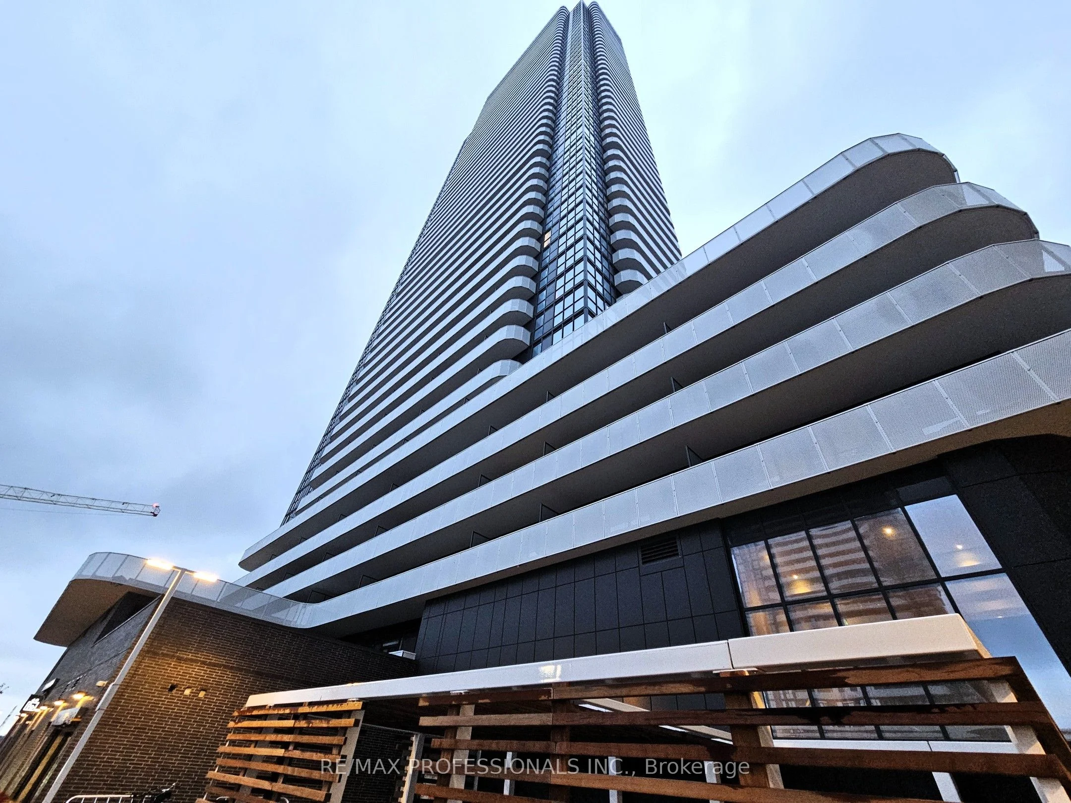 225 Commerce Street 6309, Vaughan, ON L4K 0R1