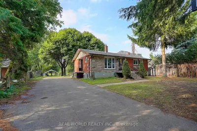 Detached in Richmond Hill