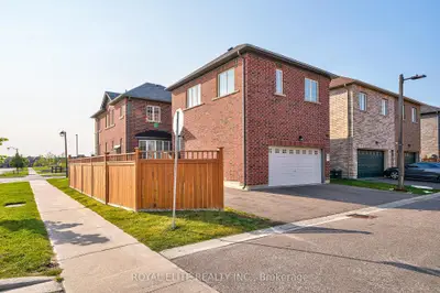 Detached in Markham