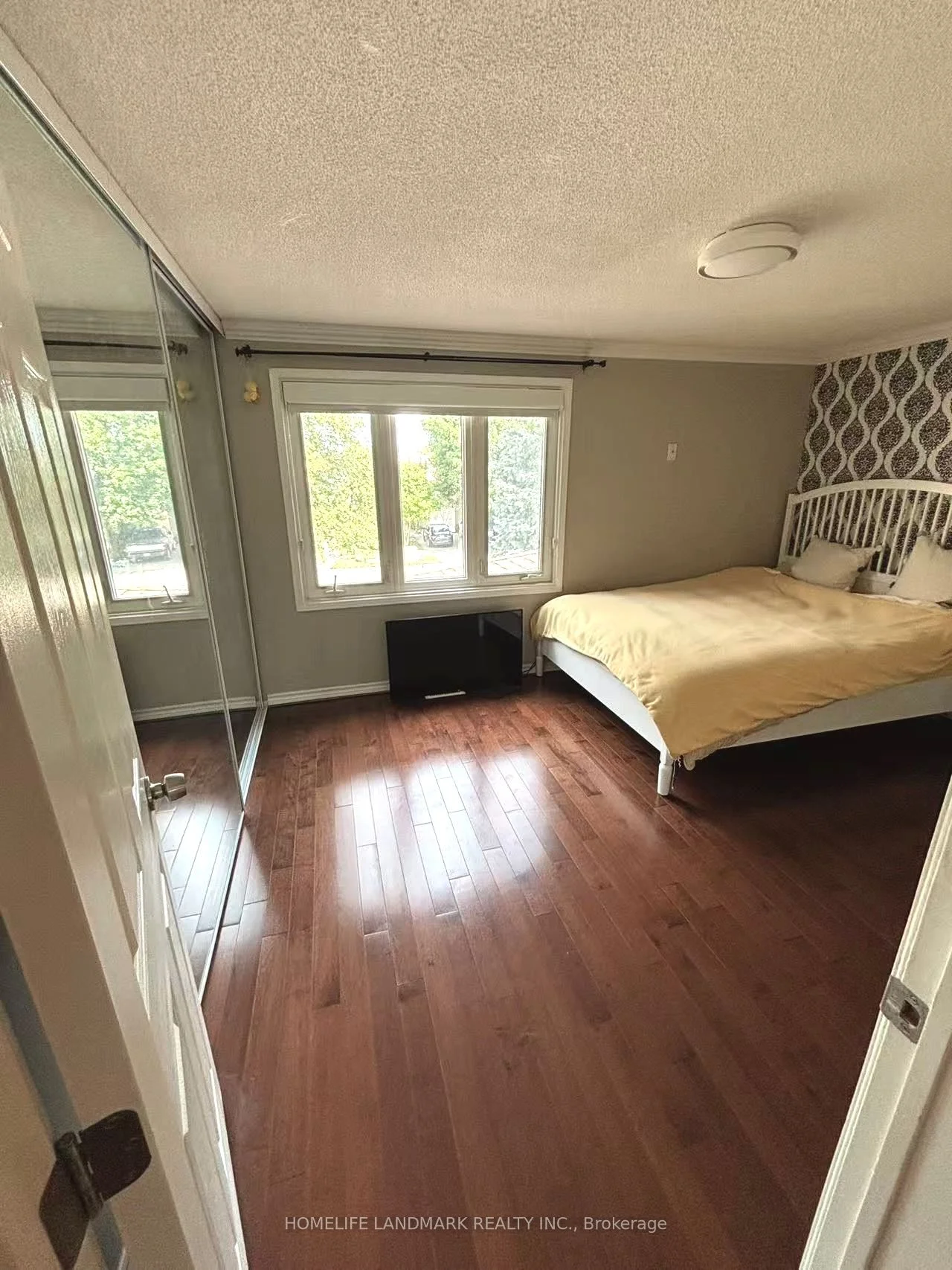 Att/Row/Townhouse in Richmond Hill
