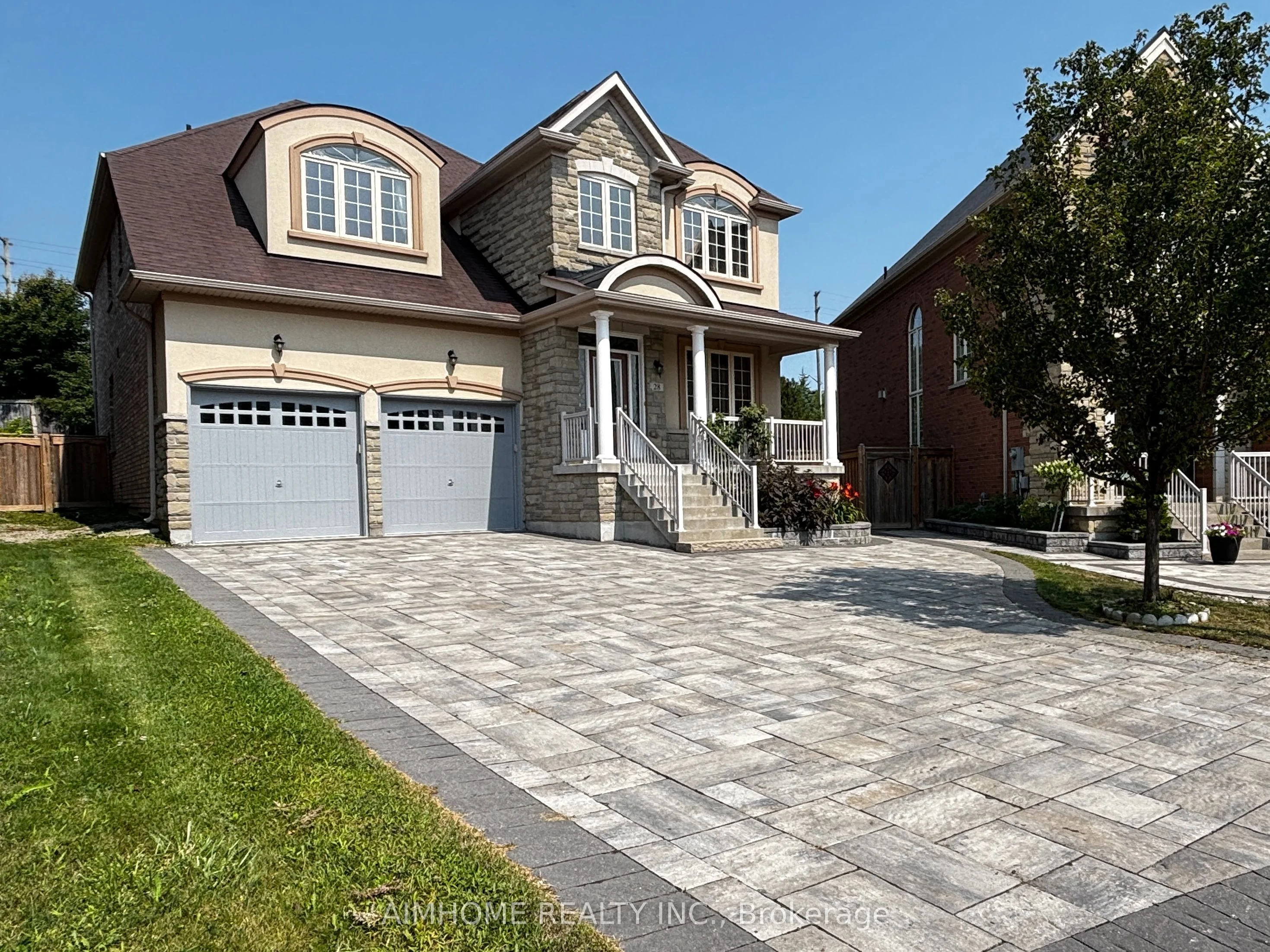 Detached in Vaughan