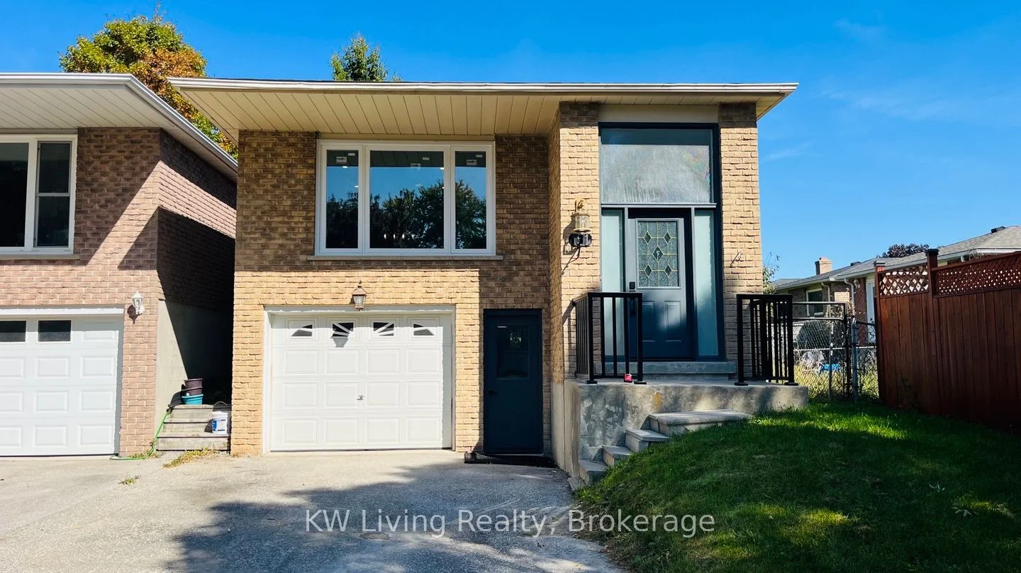 151 Fred Cook Drive Lower, Bradford West Gwillimbury, ON L3Z 1V1