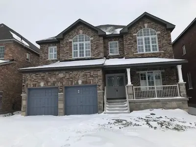 Detached in Bradford West Gwillimbury