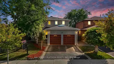 Detached in Vaughan