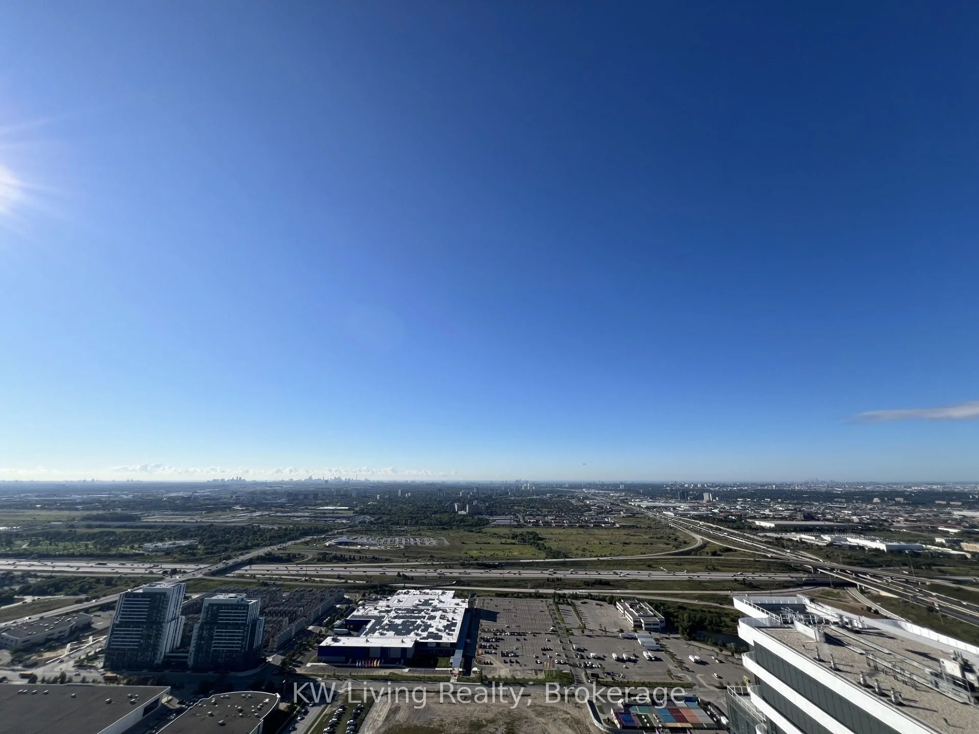 Condo Apartment in Vaughan