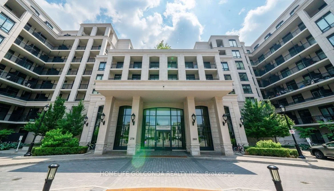 Condo Apartment in Markham