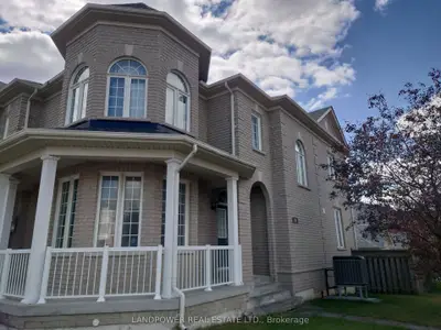 Att/Row/Townhouse in Markham