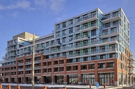 Condo Apartment in Richmond Hill