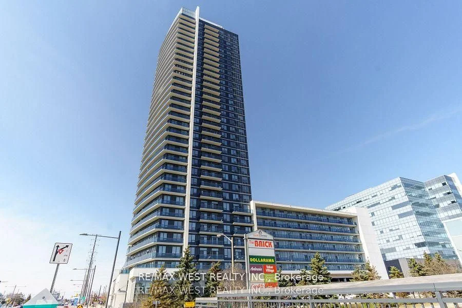 Condo Apartment in Vaughan