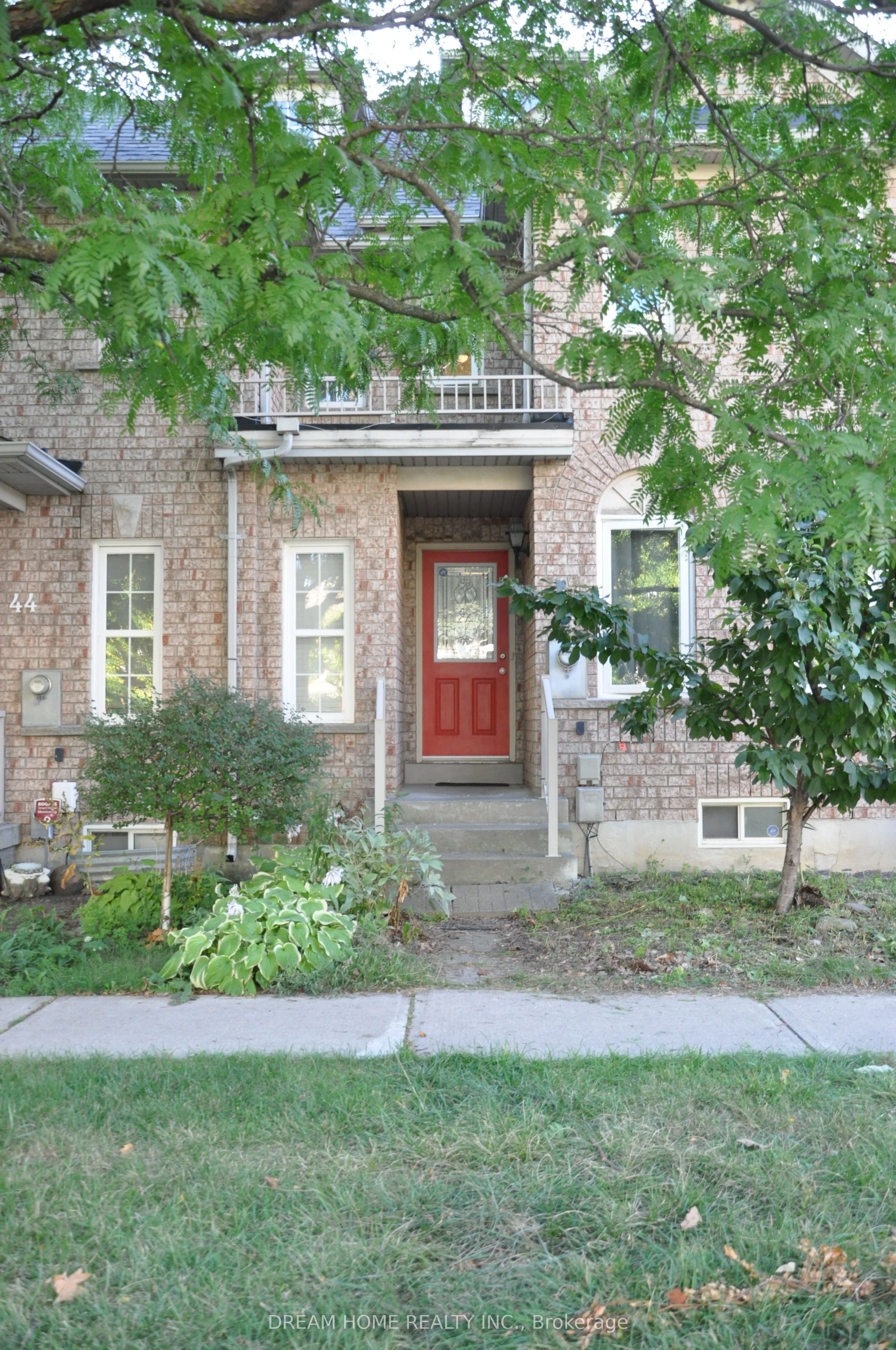 46 Baffin Court, Richmond Hill, ON L4B 4J7