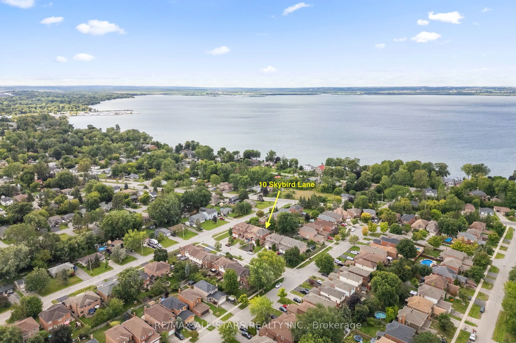 10 Skybird Lane, Georgina, ON L4P 3S1