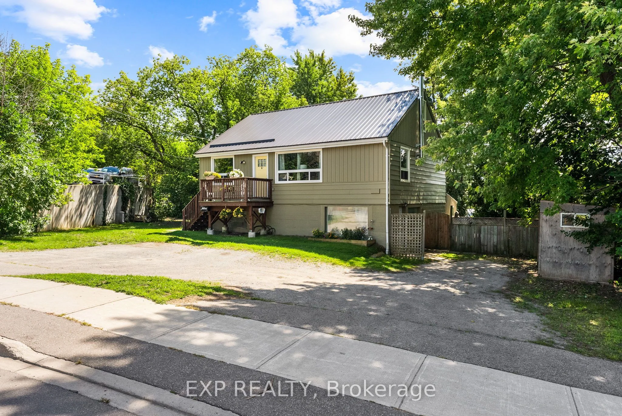 173 Simcoe Avenue, Georgina, On L4p 2h6