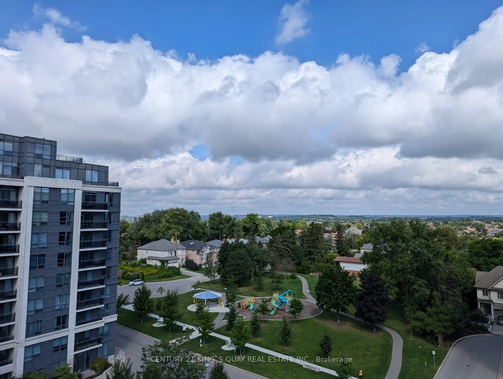 372 Highway 7 E 911, Richmond Hill, ON L4B 0C6