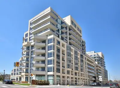 Condo Apartment in Richmond Hill