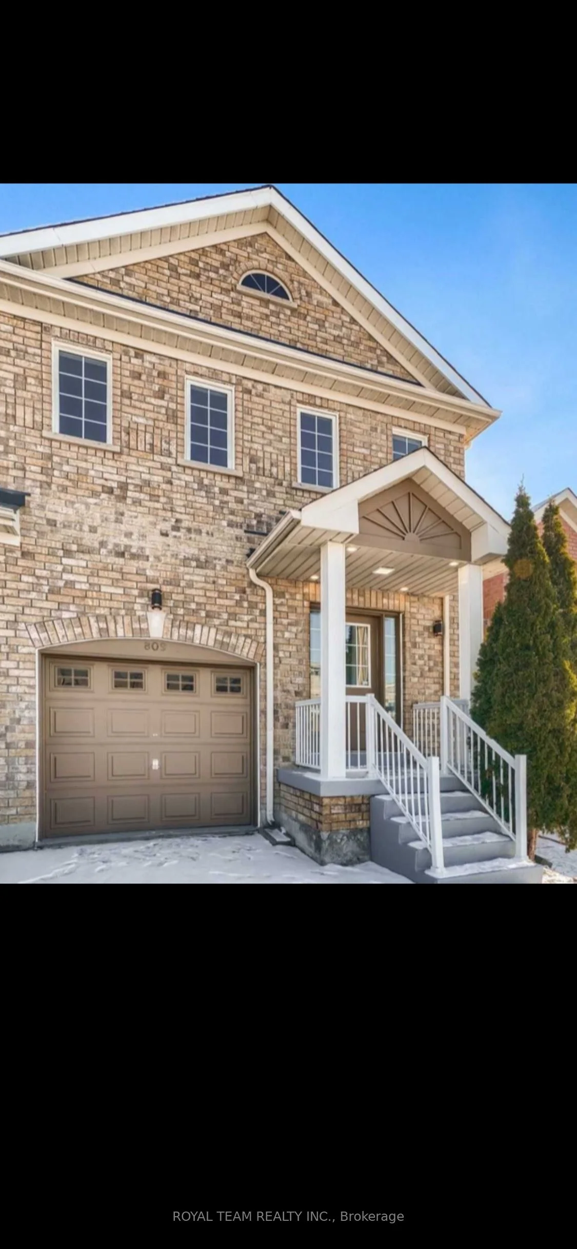809 Joe Persechini Drive, Newmarket, ON L3X 2T7