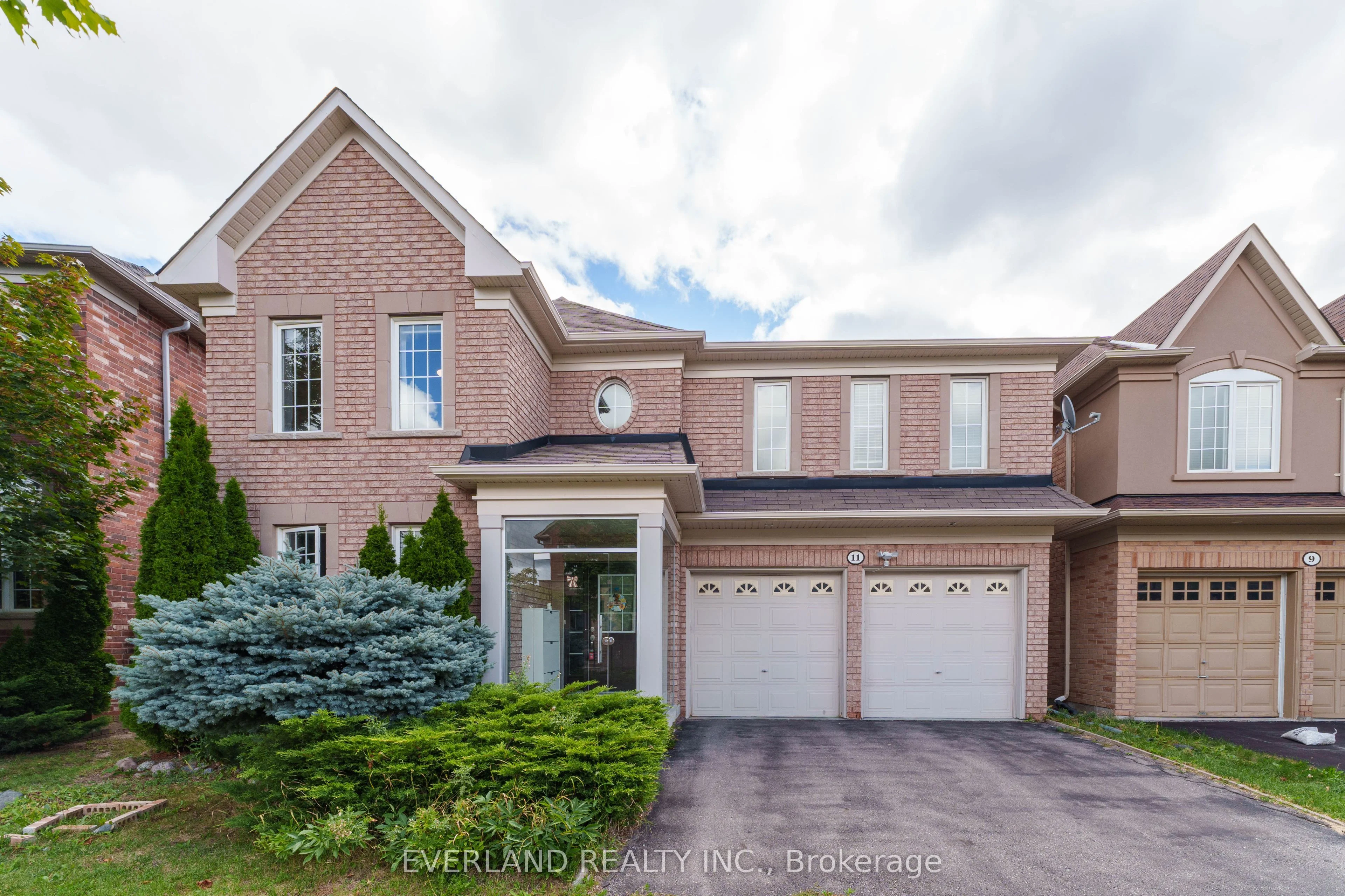 11 Limelight Street, Richmond Hill, ON L4E 0P9