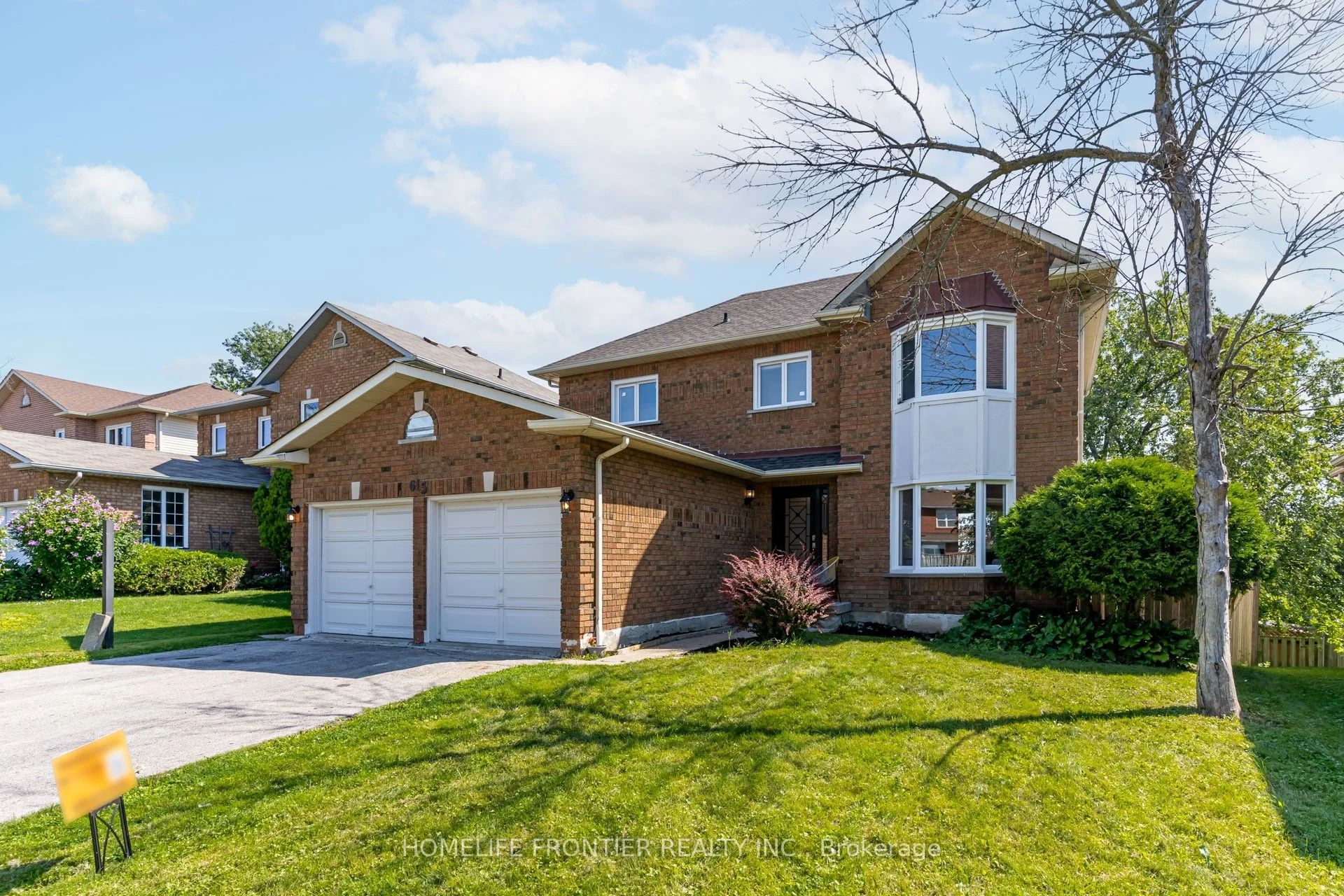 615 Sandford Street, Newmarket, ON L3X 1T4