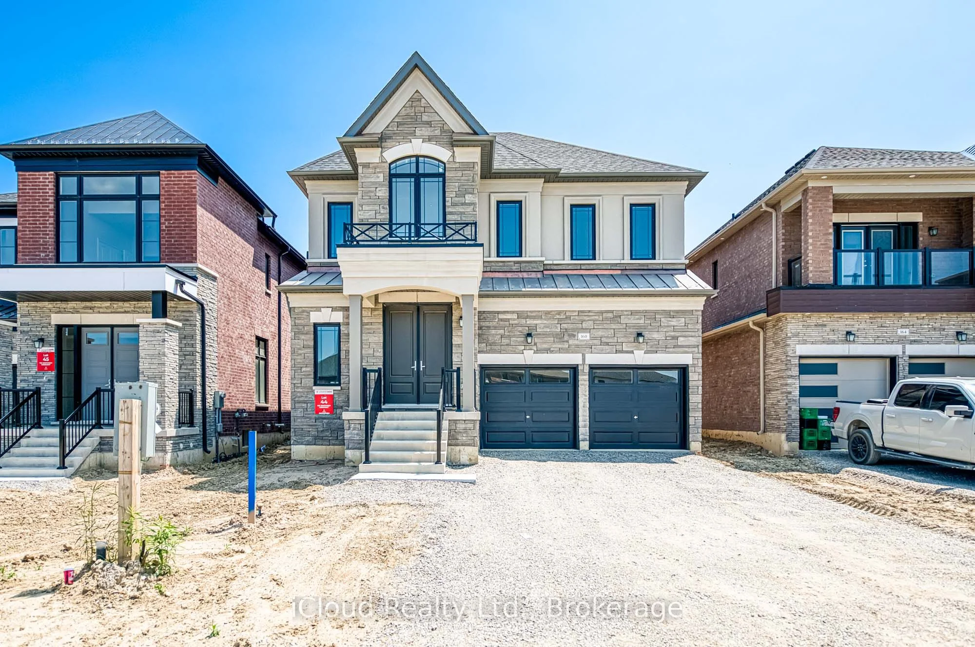 Detached in Vaughan