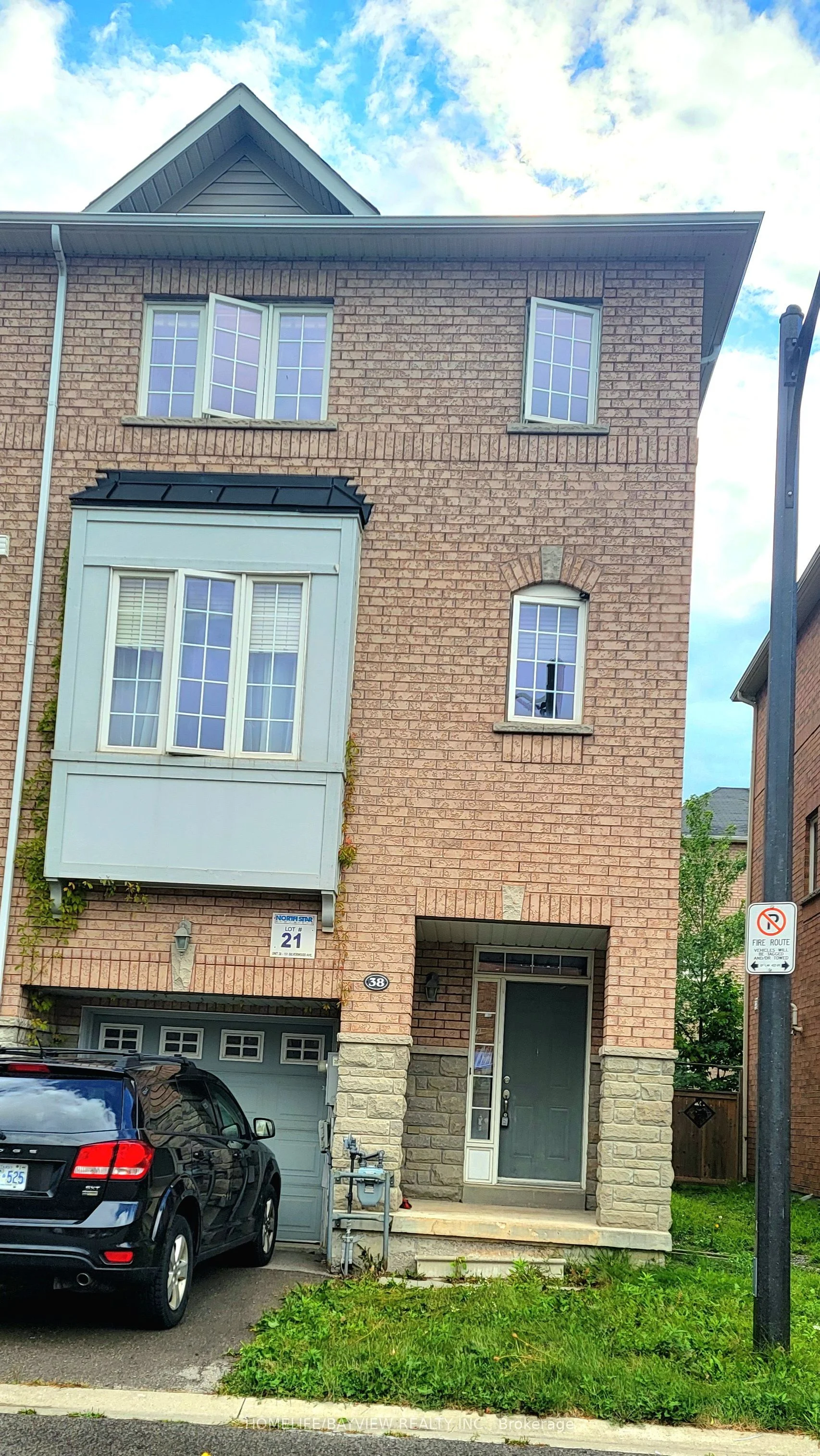 151 Silverwood Avenue 38, Richmond Hill, ON L4S 0C9