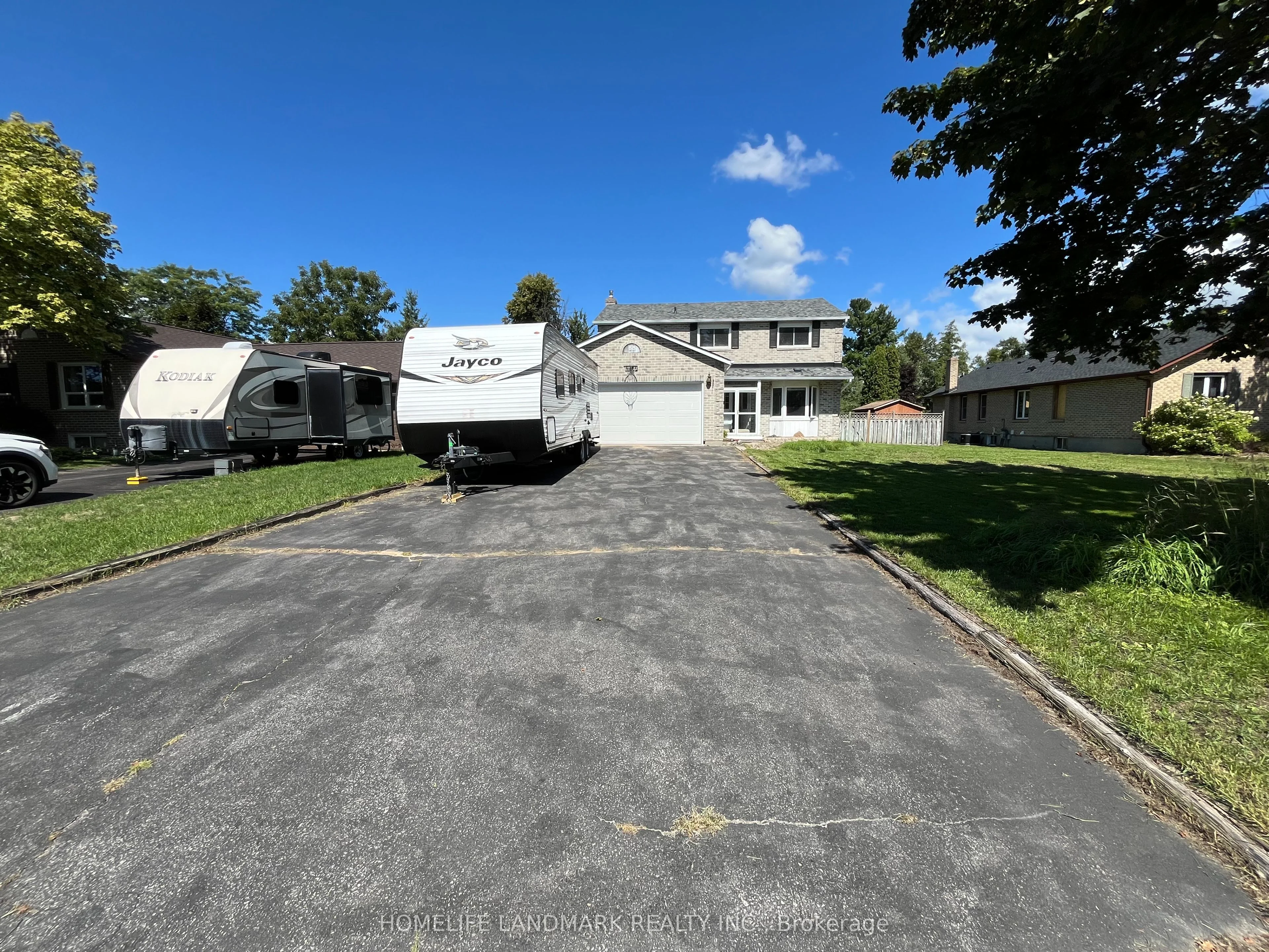 88 Oriole Drive, East Gwillimbury, On L9n 1h3