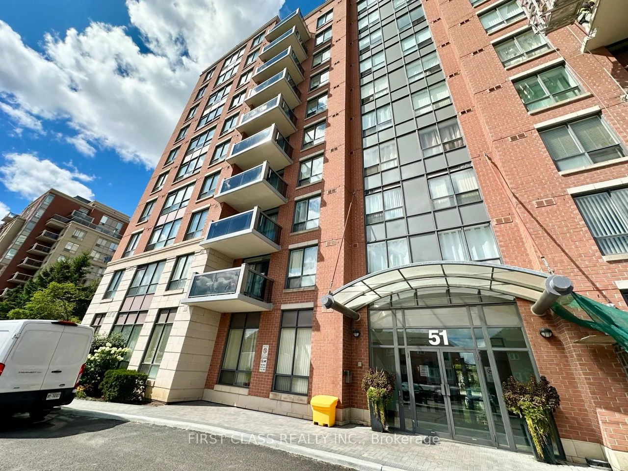 51 Times Avenue W 808, Markham, ON L3T 7X7