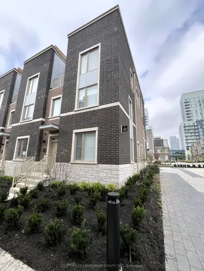 Condo Townhouse in Vaughan