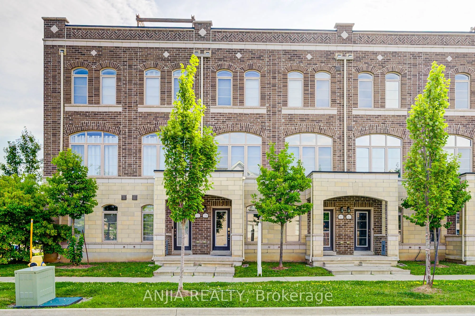 156 Glad Park Avenue, Whitchurch-Stouffville, ON L4A 1X1